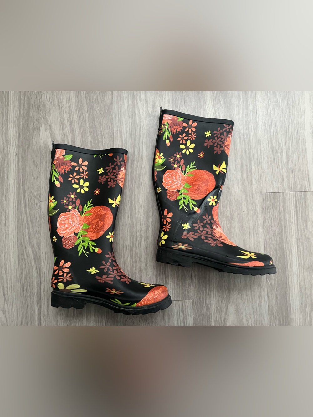 Lone Cone Floral Rain Boots Womens Size 8 Black Rubber Garden Boots Waterproof